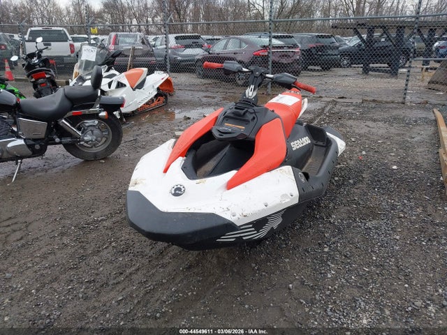 Seadoo Spark 2024 YDV52426B424 Image 2
