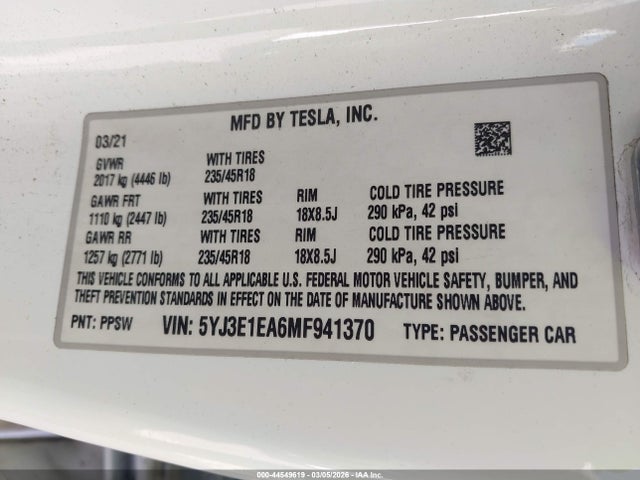 44549619 :رقم المزاد ، 5YJ3E1EA6MF941370 vin ، 2021 Tesla Model 3 Standard Range Plus Rear-wheel Drive مزاد بيع