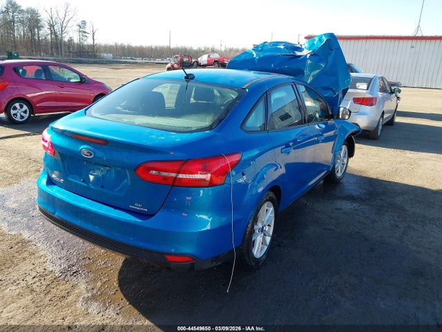 44549650 :رقم المزاد ، 1FADP3F25FL291745 vin ، 2015 Ford Focus Se مزاد بيع