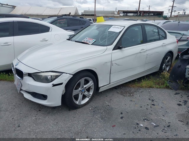 2014 Bmw 328i მანქანა იყიდება აუქციონზე, vin: WBA3C1C50EK110539, აუქციონის ნომერი: 44549651