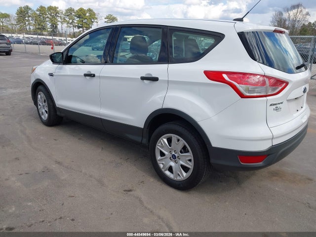 Продаж на аукціоні авто 2015 Ford Escape S, vin: 1FMCU0F7XFUC85616, номер лоту: 44549694