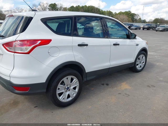 Продаж на аукціоні авто 2015 Ford Escape S, vin: 1FMCU0F7XFUC85616, номер лоту: 44549694