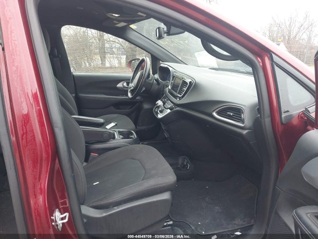 44549709 :رقم المزاد ، 2C4RC1FG7LR123295 vin ، 2020 Chrysler Pacifica Touring مزاد بيع