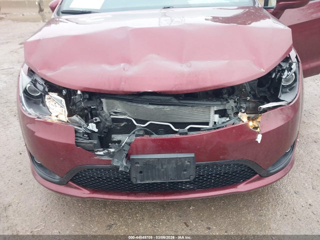 44549709 :رقم المزاد ، 2C4RC1FG7LR123295 vin ، 2020 Chrysler Pacifica Touring مزاد بيع