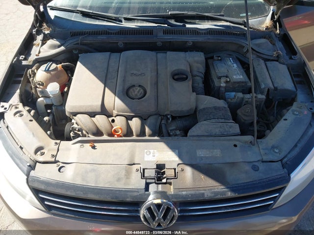 44549723 :رقم المزاد ، 3VWLP7AJ5CM385627 vin ، 2012 Volkswagen Jetta 2.5l Sel Premium مزاد بيع