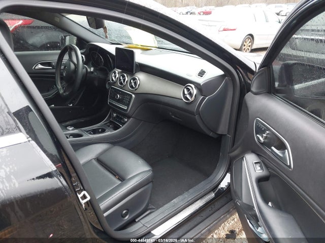 Продаж на аукціоні авто 2018 Mercedes-benz Gla 250 4matic, vin: WDCTG4GB5JJ385861, номер лоту: 44549741