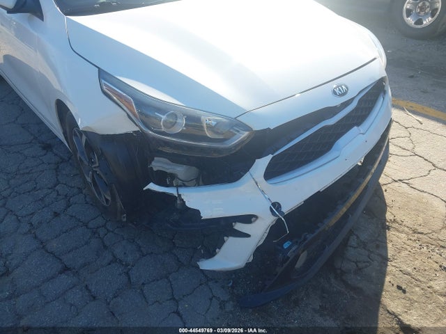 2019 Kia Forte Lxs მანქანა იყიდება აუქციონზე, vin: 3KPF24AD3KE077548, აუქციონის ნომერი: 44549769