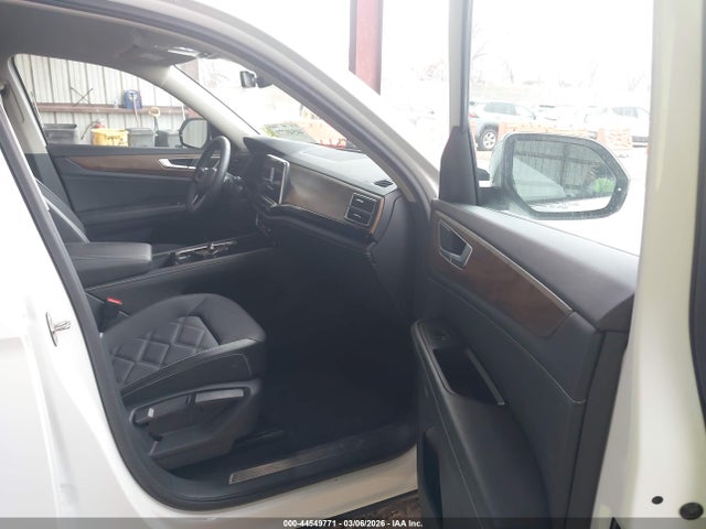 Продаж на аукціоні авто 2024 Volkswagen Atlas 2.0t Se W/technology, vin: 1V2WR2CA4RC570089, номер лоту: 44549771