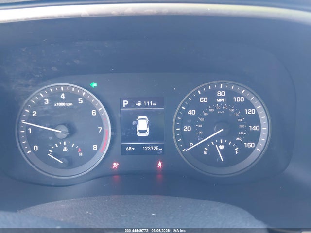 KM8J23A48KU974690 Hyundai TUCSON SE