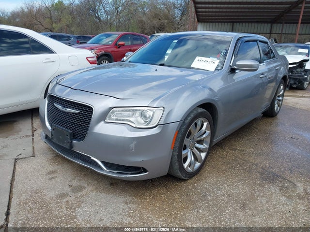 Продажа на аукционе авто 2016 Chrysler 300 Limited, vin: 2C3CCAAG0GH260558, номер лота: 44549778