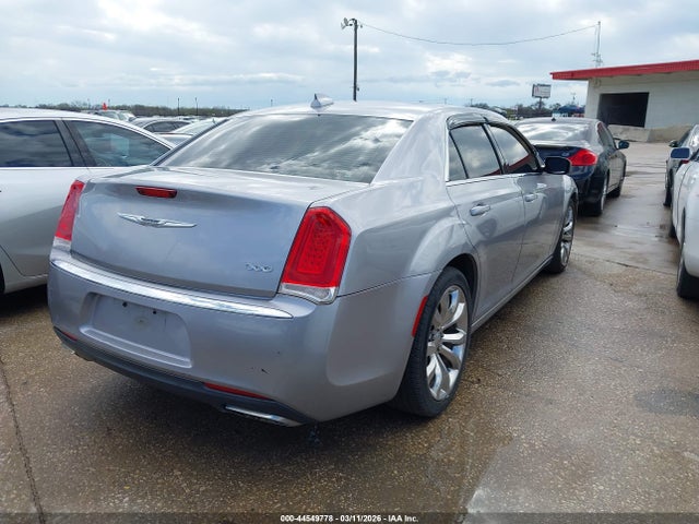 Продажа на аукционе авто 2016 Chrysler 300 Limited, vin: 2C3CCAAG0GH260558, номер лота: 44549778