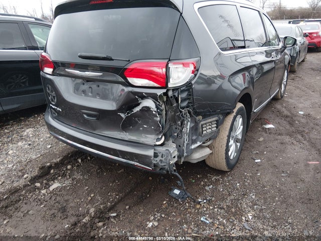 Aukcja sprzedaży 2017 Chrysler Pacifica Touring-l, vin: 2C4RC1BG6HR739034, numer aukcji: 44549790