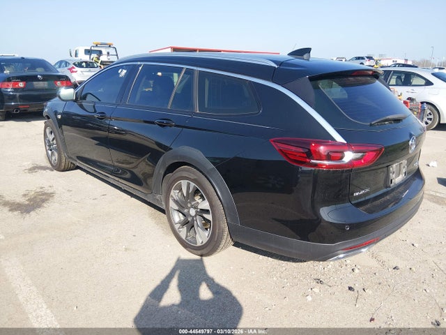 2018 Buick Regal Tourx Essence მანქანა იყიდება აუქციონზე, vin: W04GV8SX1J1082450, აუქციონის ნომერი: 44549797