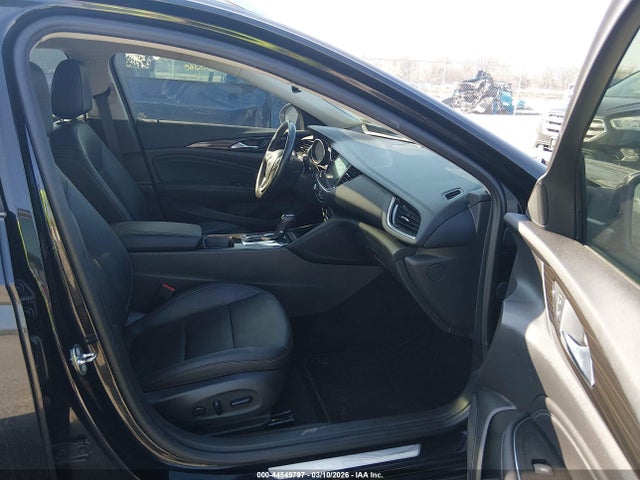 2018 Buick Regal Tourx Essence მანქანა იყიდება აუქციონზე, vin: W04GV8SX1J1082450, აუქციონის ნომერი: 44549797