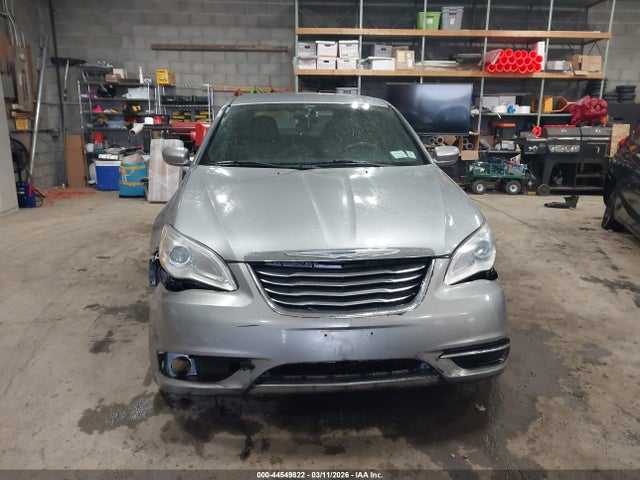 Продаж на аукціоні авто 2014 Chrysler 200 Touring, vin: 1C3CCBBB5EN159125, номер лоту: 44549822
