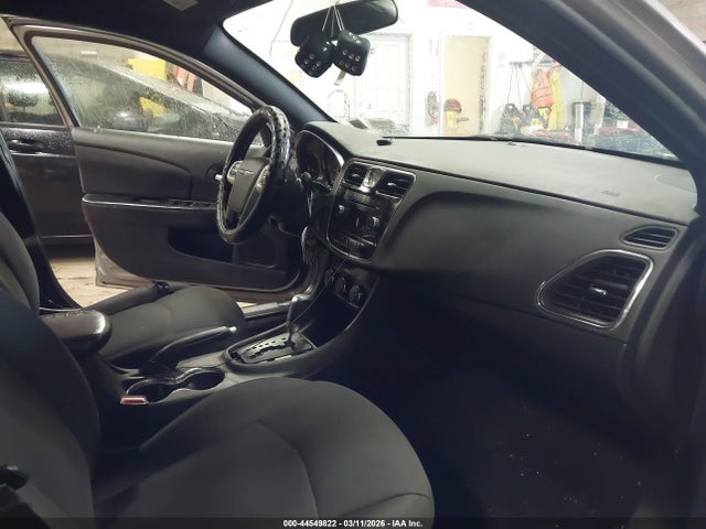 Продаж на аукціоні авто 2014 Chrysler 200 Touring, vin: 1C3CCBBB5EN159125, номер лоту: 44549822