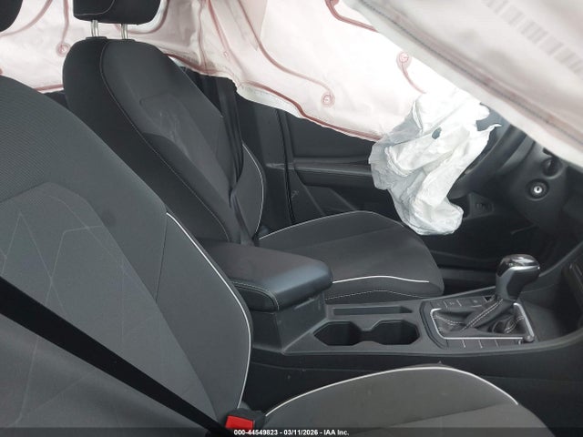 2025 Volkswagen Jetta 1.5t Sport მანქანა იყიდება აუქციონზე, vin: 3VWBX7BU7SM043826, აუქციონის ნომერი: 44549823