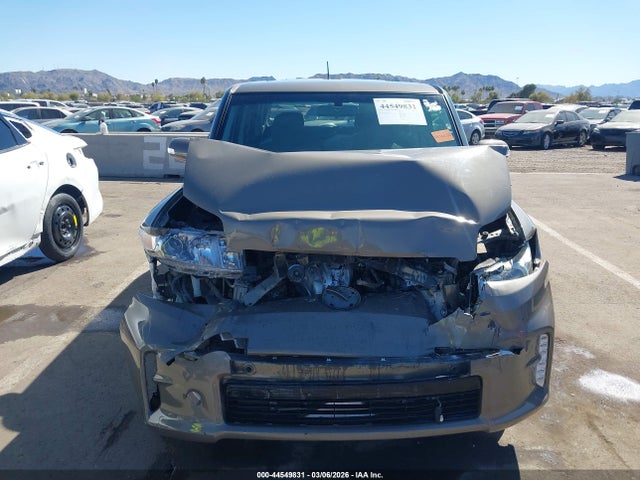 Scion XB 2014 JTLZE4FE2EJ059754 Image 6