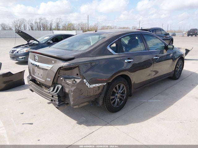 1N4AL3AP0FC596748 Nissan Altima 2.5 S