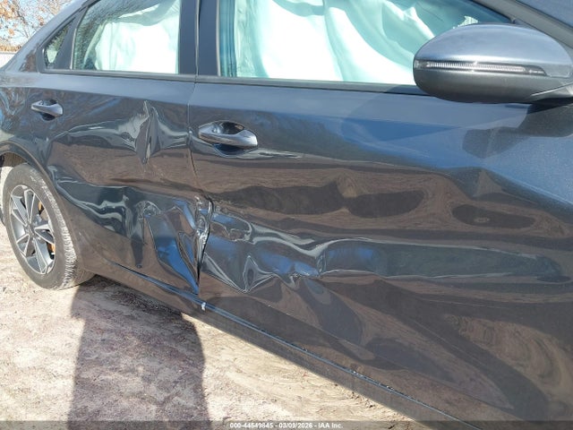 Aukcja sprzedaży 2024 Kia Forte Lxs, vin: 3KPF24AD8RE840402, numer aukcji: 44549845