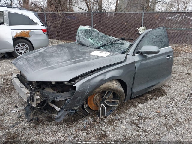 2015 Audi A8 L 4.0t მანქანა იყიდება აუქციონზე, vin: WAU32AFD5FN013651, აუქციონის ნომერი: 44549849