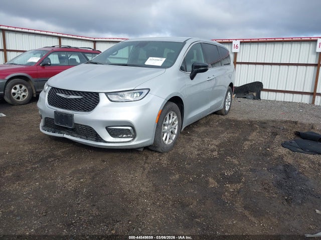Chrysler Pacifica Select 2026 2C4RC1BG1TR191131 Image 2