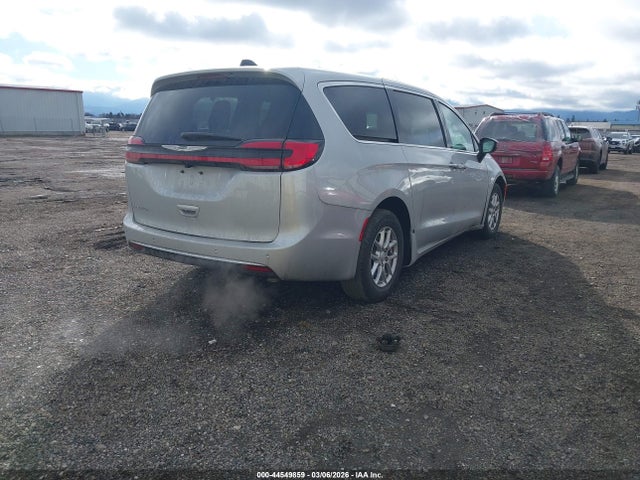 Chrysler Pacifica Select 2026 2C4RC1BG1TR191131 Image 4