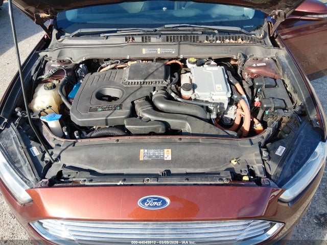 Ford Fusion Energi Titanium 2016 3FA6P0SU5GR268788 Image 10