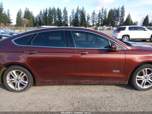 Ford Fusion Energi Titanium 2016 3FA6P0SU5GR268788 Image 13
