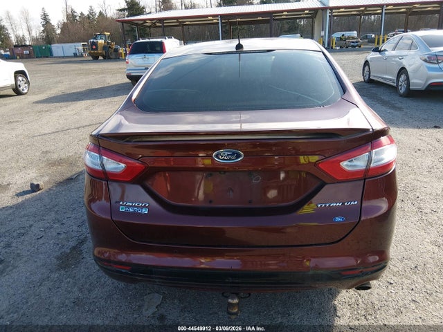 Ford Fusion Energi Titanium 2016 3FA6P0SU5GR268788 Image 16