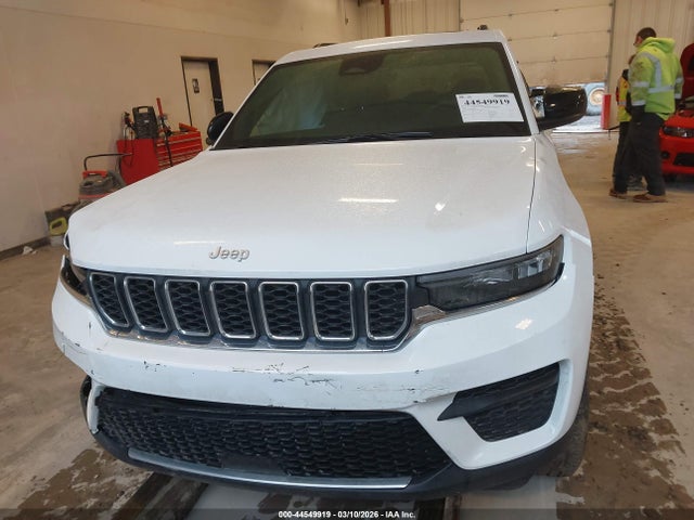 Продаж на аукціоні авто 2025 Jeep Grand Cherokee Laredo X 4x4, vin: 1C4RJHAG9SC327934, номер лоту: 44549919