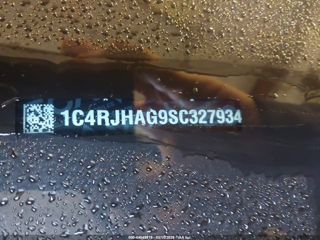 Продаж на аукціоні авто 2025 Jeep Grand Cherokee Laredo X 4x4, vin: 1C4RJHAG9SC327934, номер лоту: 44549919