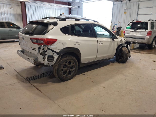 2021 SUBARU CROSSTREK JF2GTHSC8MH276091 Photo 3