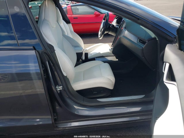 2020 TESLA MODEL S 5YJSA1E41LF358897 Photo 4