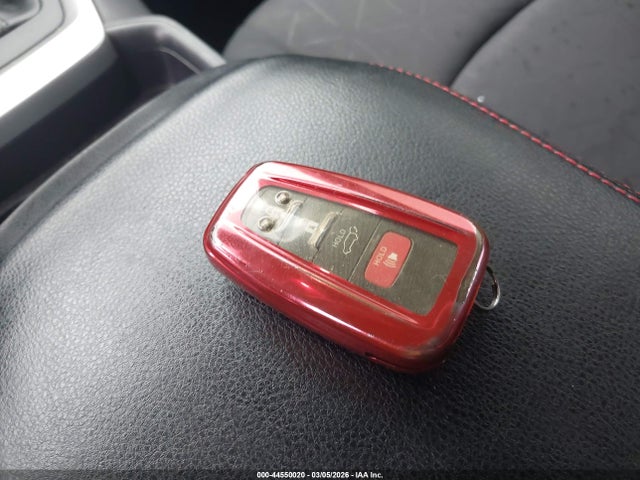 2020 TOYOTA RAV4 JTMP1RFV8LJ028470 Photo 10