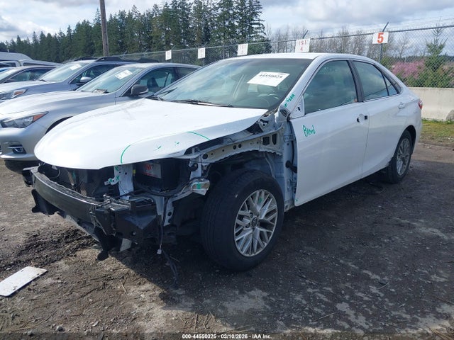 Toyota CAMRY LE 2016 4T1BF1FK2GU242227 Image 2