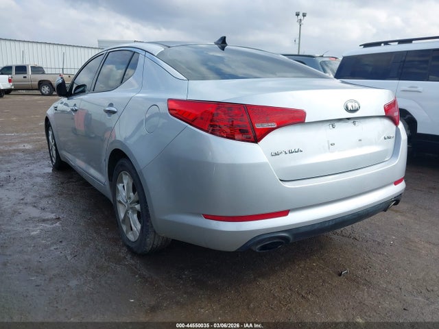 44550035 :رقم المزاد ، 5XXGN4A7XDG111033 vin ، 2013 Kia Optima Ex مزاد بيع