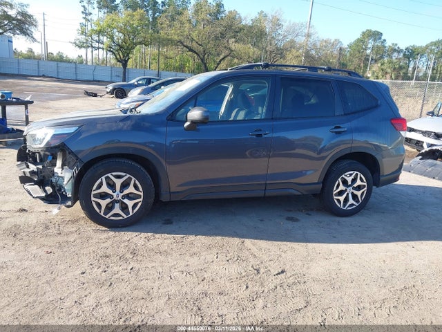 Продажа на аукционе авто 2021 Subaru Forester Premium, vin: JF2SKAJC7MH570815, номер лота: 44550076