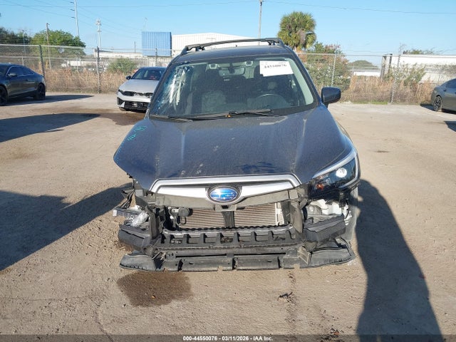 Продажа на аукционе авто 2021 Subaru Forester Premium, vin: JF2SKAJC7MH570815, номер лота: 44550076