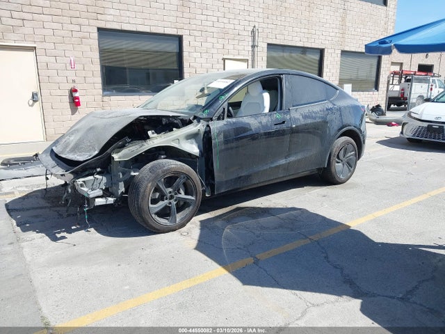 44550082 :رقم المزاد ، 7SAYGDEE7TF374589 vin ، 2026 Tesla Model Y Long Range Launch Series/premium All-wheel Drive مزاد بيع