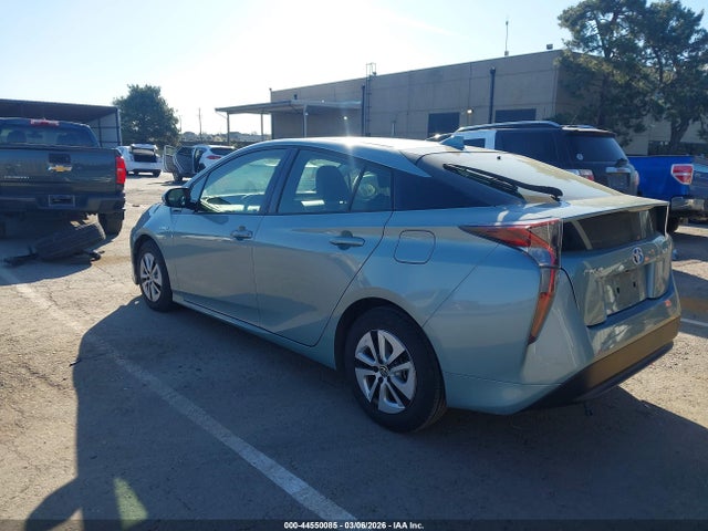 JTDKARFU5G3523074 Toyota Prius Three