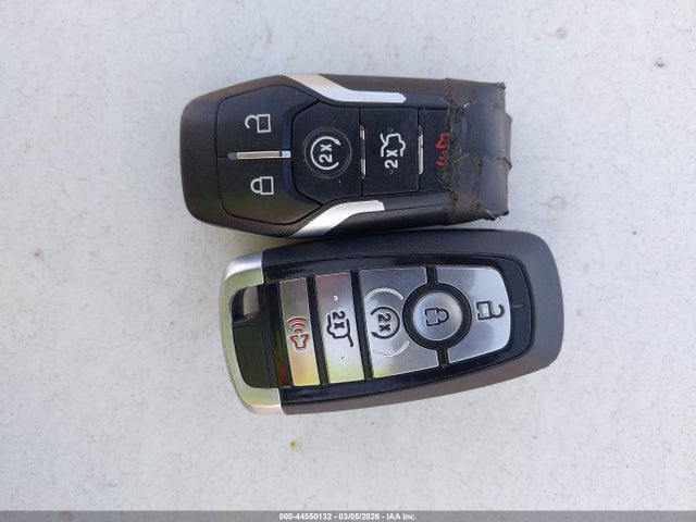 Ford Fusion Energi Titanium 2016 3FA6P0SU0GR229574 Image 11