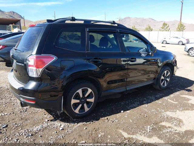 JF2SJABC9JH538073 Subaru Forester 2.5i
