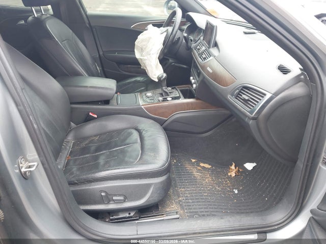 44550150 :رقم المزاد ، WAUGFAFC2DN054121 vin ، 2013 Audi A6 2.0t Premium مزاد بيع
