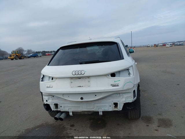 2017 Audi Q3 2.0t Premium მანქანა იყიდება აუქციონზე, vin: WA1ECCFS9HR008607, აუქციონის ნომერი: 44550154