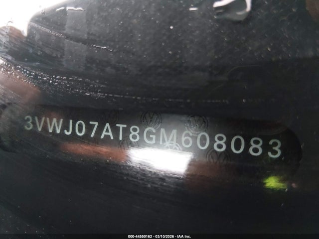 44550162 :رقم المزاد ، 3VWJ07AT8GM608083 vin ، 2016 Volkswagen Beetle 1.8t Se مزاد بيع
