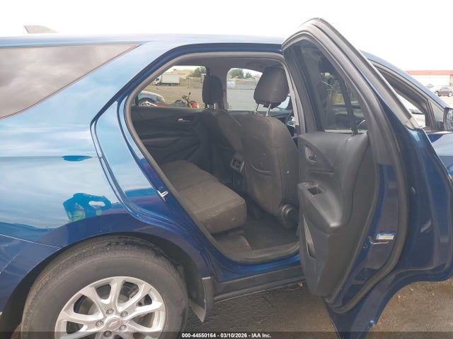 2021 Chevrolet Equinox Awd Lt მანქანა იყიდება აუქციონზე, vin: 3GNAXUEV8ML389062, აუქციონის ნომერი: 44550164
