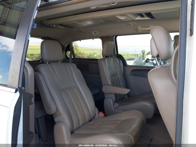 Продаж на аукціоні авто 2013 Chrysler Town & Country Touring-l, vin: 2C4RC1CG2DR596947, номер лоту: 44550168