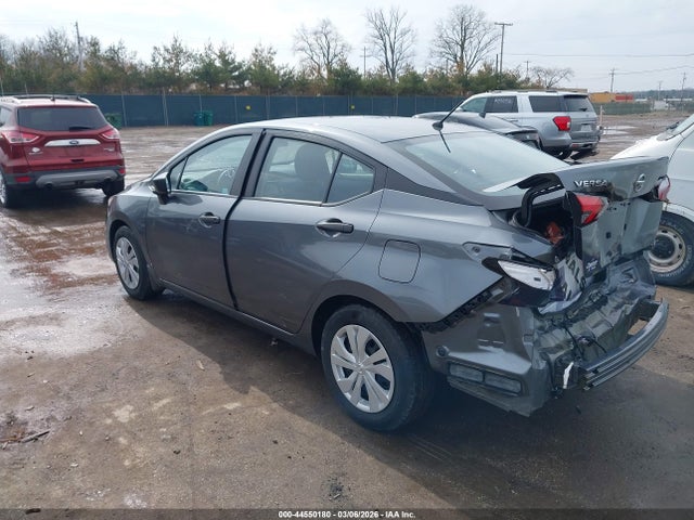 2022 NISSAN VERSA 3N1CN8DV7NL847906 Photo 2