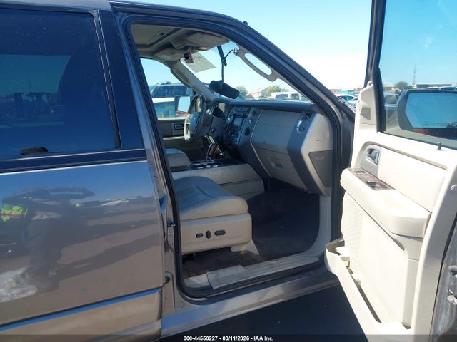 2010 FORD EXPEDITION 1FMJU2A54AEB51292 Photo 4
